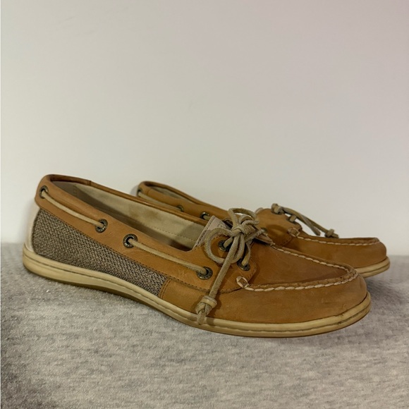 Sperry Boat Shoes - Picture 2 of 4